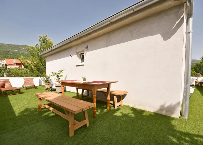 Appartement Zalazak Sunca By Interhome