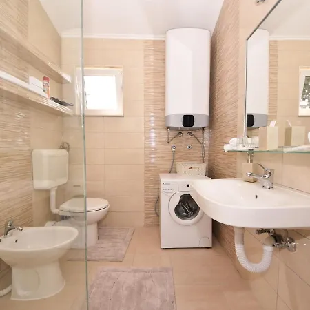 Apartment Zalazak Sunca By Interhome *