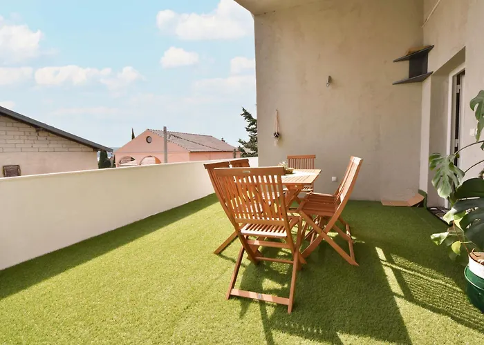 Apartamento Zalazak Sunca By Interhome *